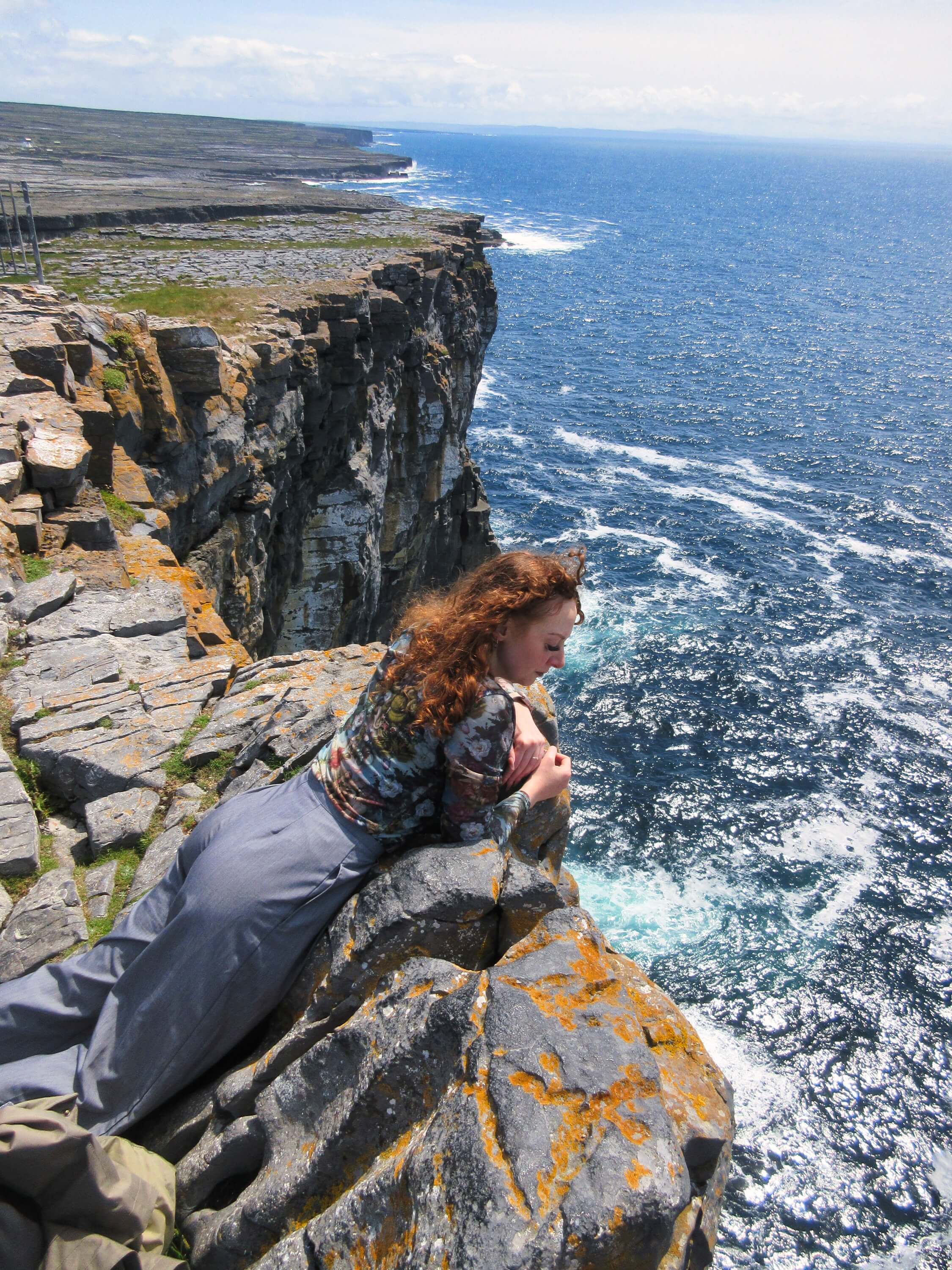 looking over the cliff edge at dun aengus
