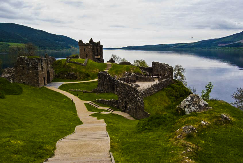 The Great Glen Way - Urquhart Castle