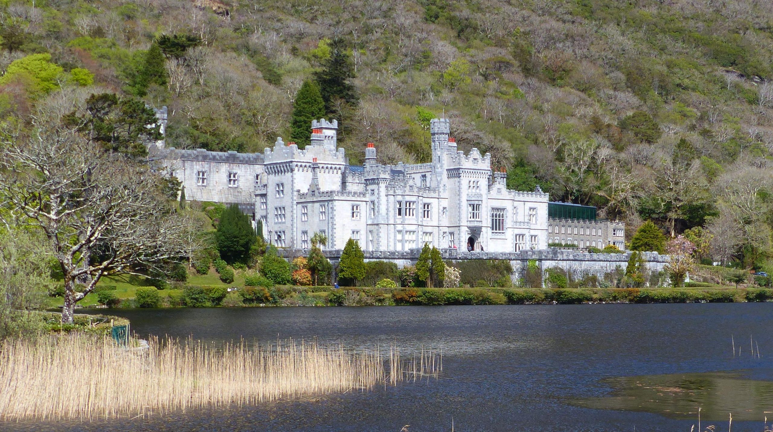 Kylemore Abbey, am Rande des Connemara Nationalparks