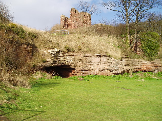 Wemyss Caves - Attractions on the Fife Coastal Path