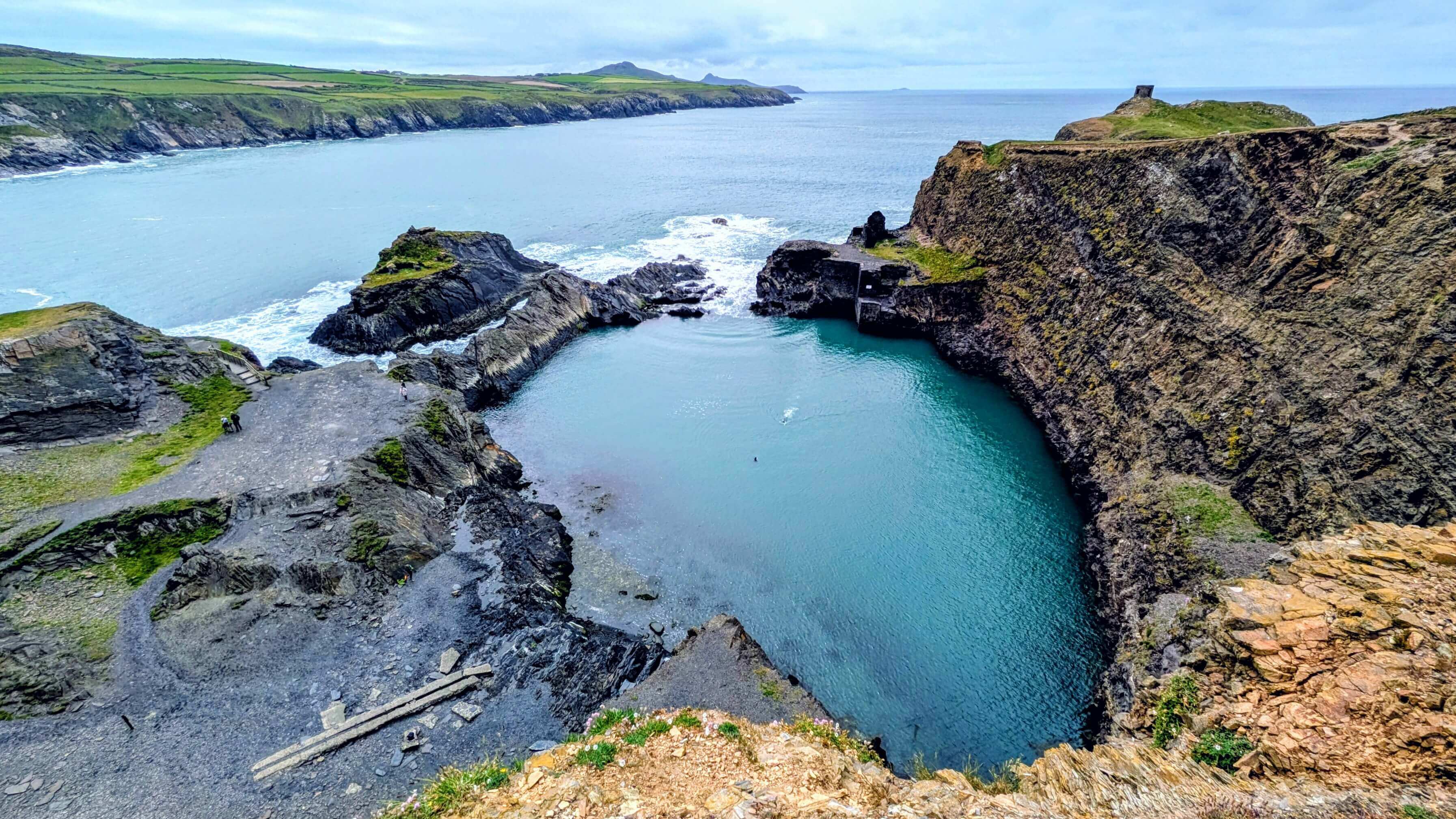 pembrokeshire coast path hillwalk tours 16