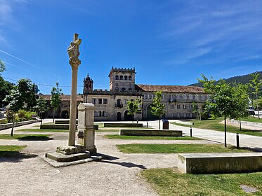 Camino Portuguese (Traditional Central Route)