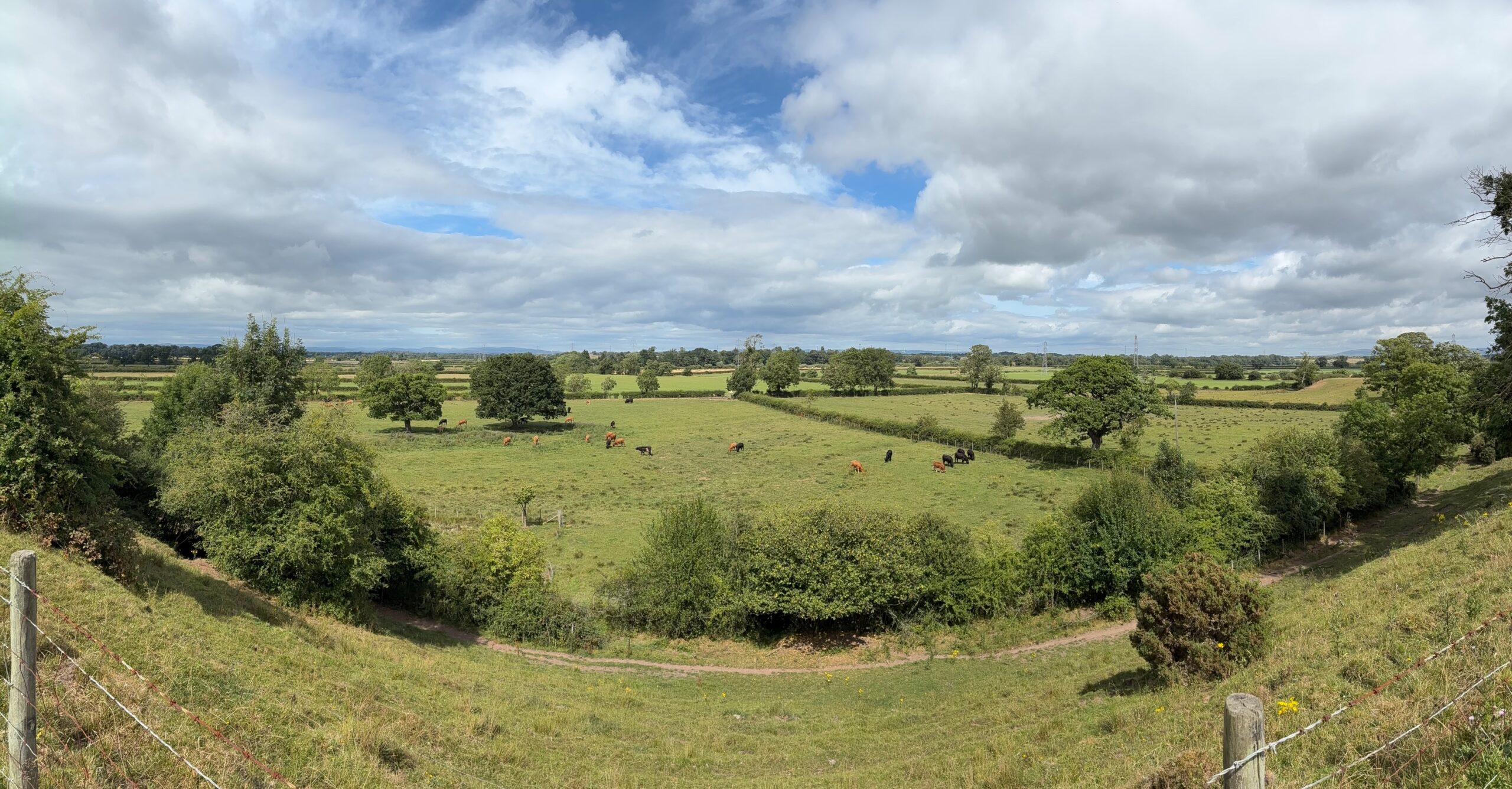 hwp valley panorama img 7825