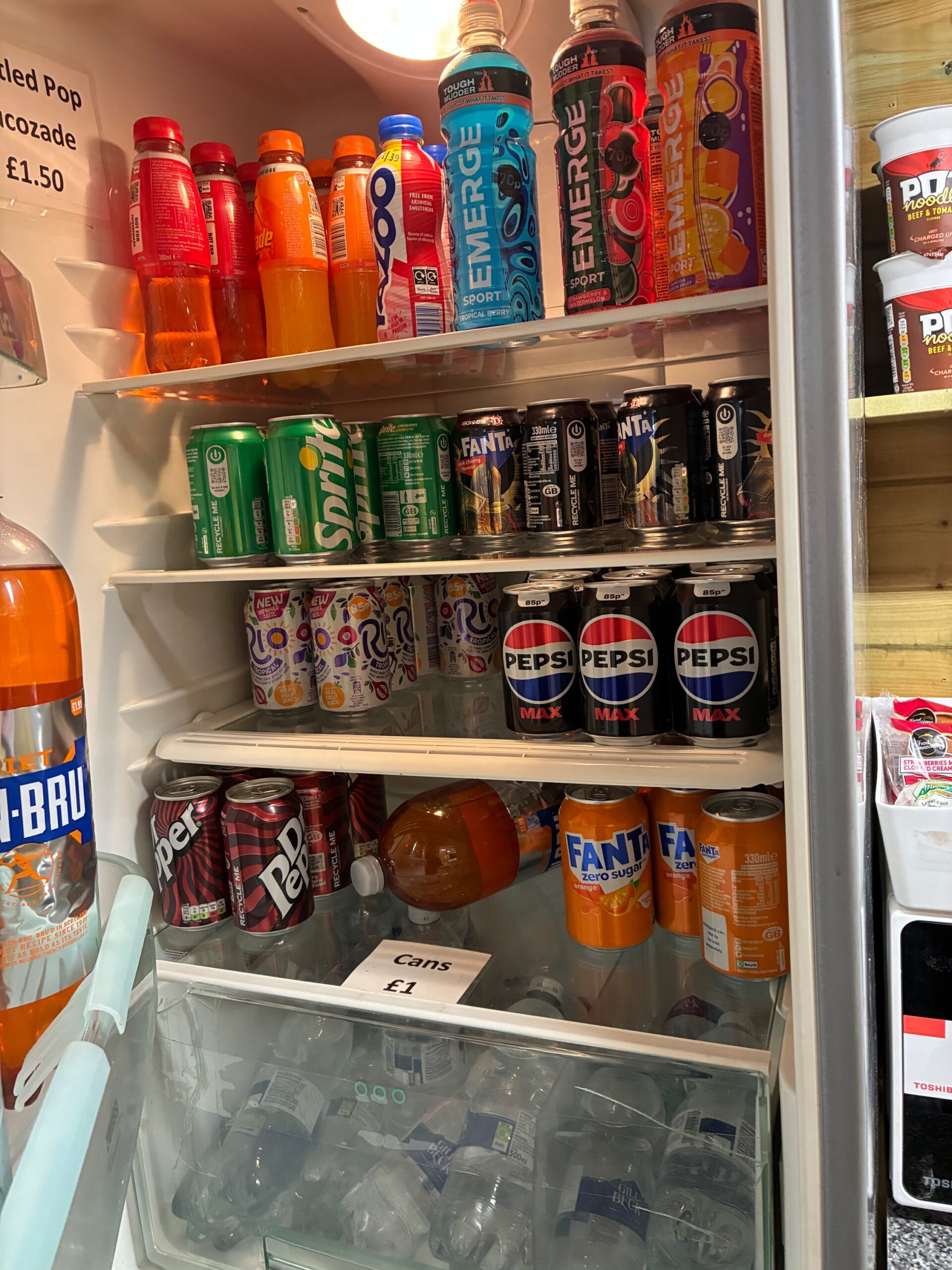 hwwe honesty shops selection of drinks in fridge img 7987