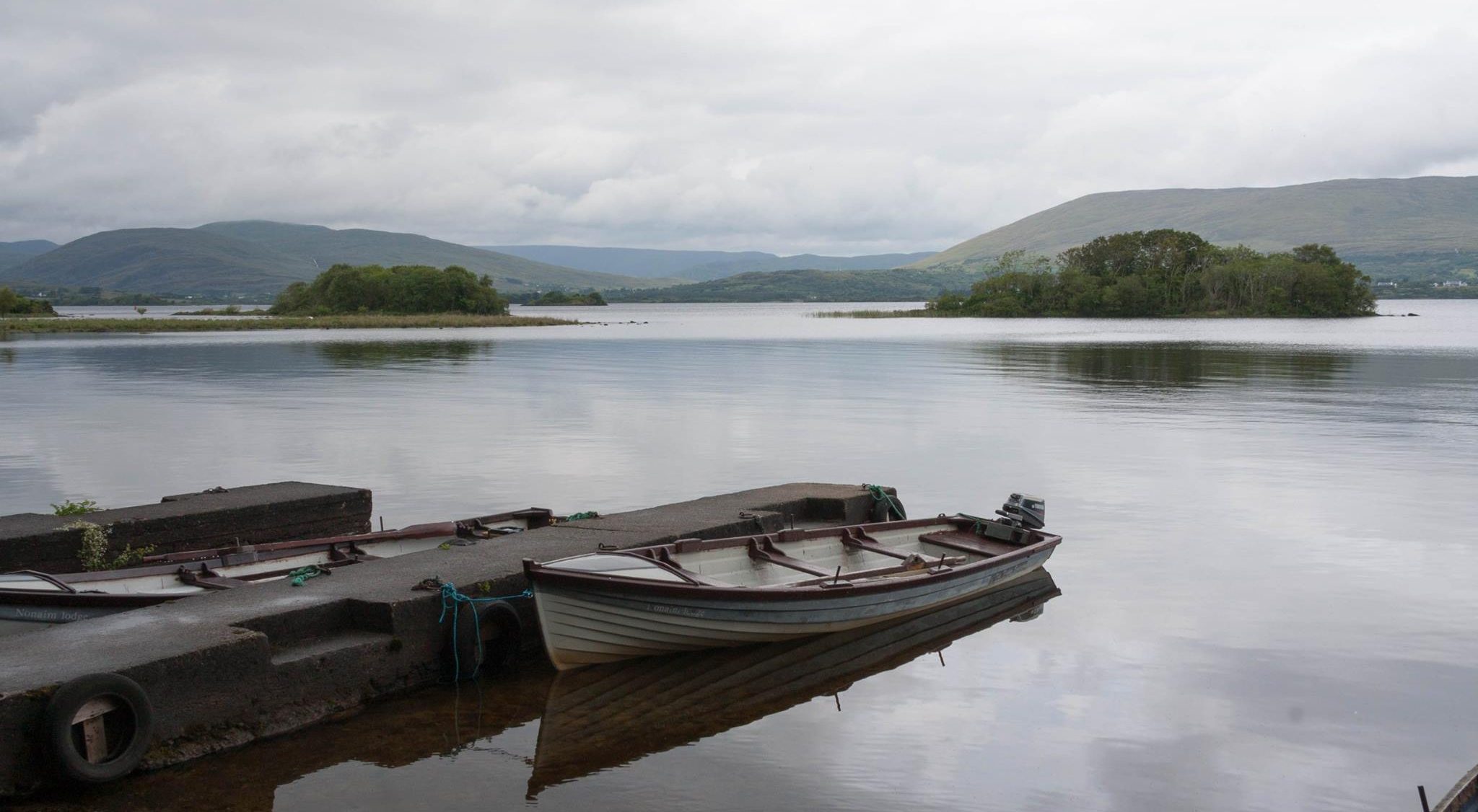 Connemara ist auch eine Landschaft voller Seen
