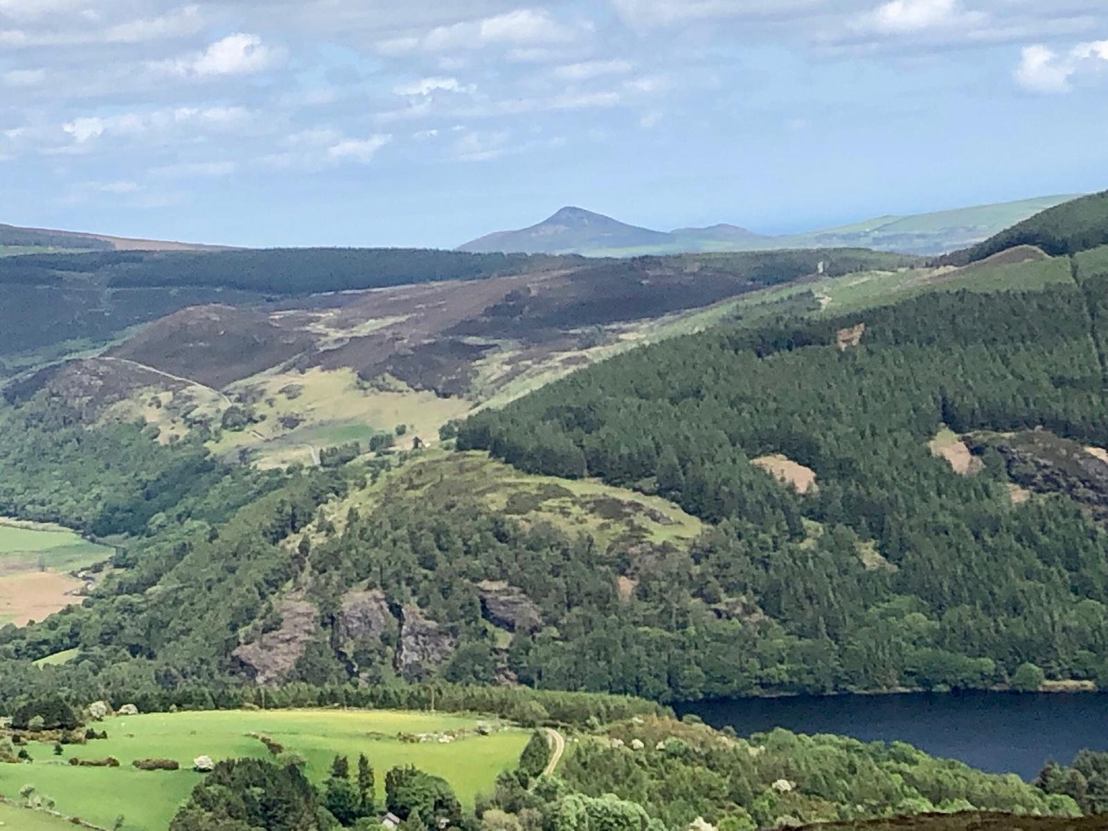 A first glimpse of Sugarloaf mountain